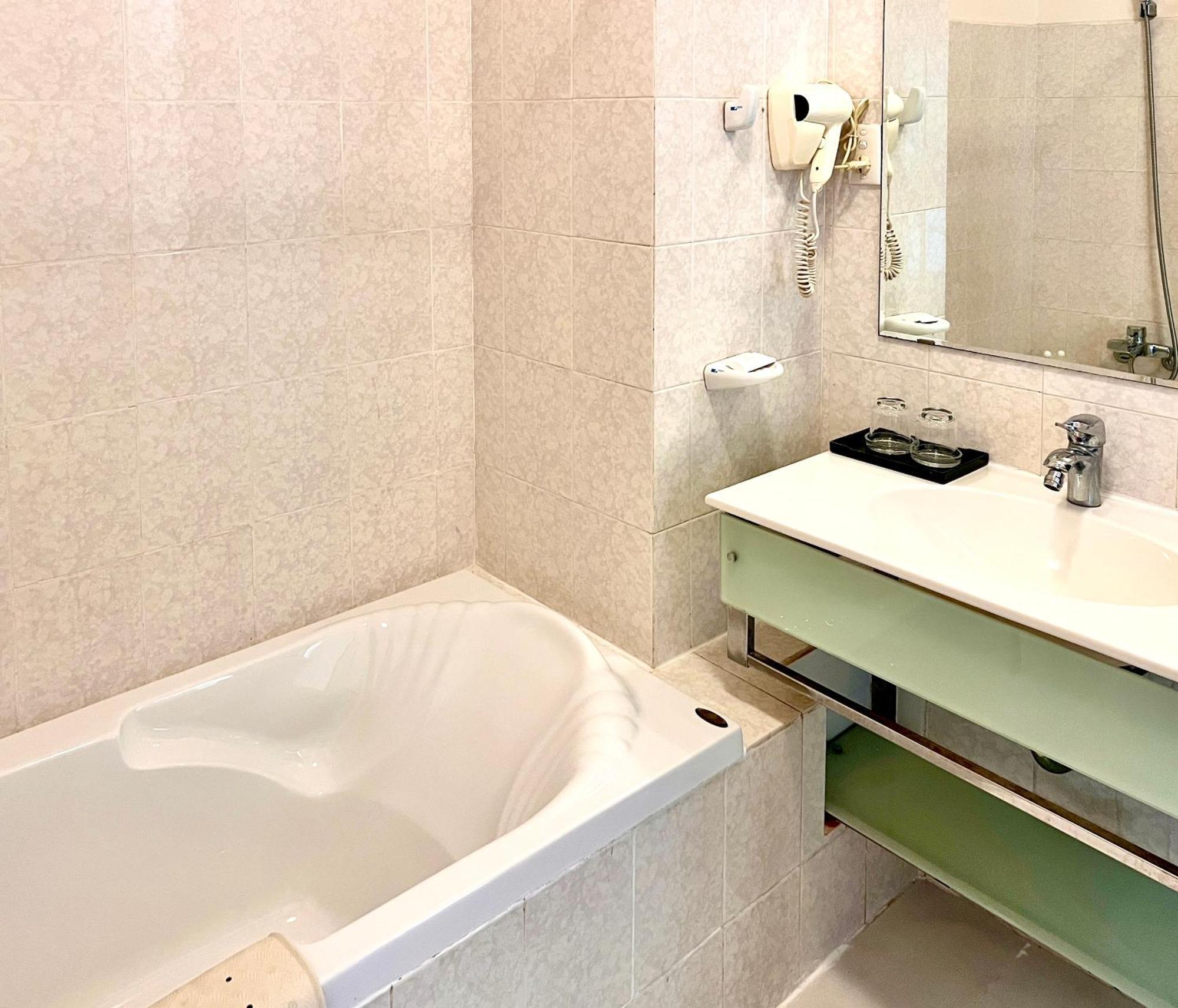 Chau Pho Hotel Chau Doc Εξωτερικό φωτογραφία